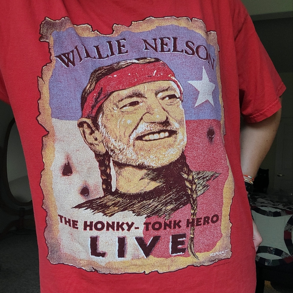 Willie Nelson tour shirt